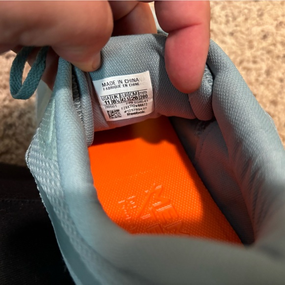 🎀 2 for $20 Sale 🎀 Reebok trainers NWOT - Picture 4 of 6